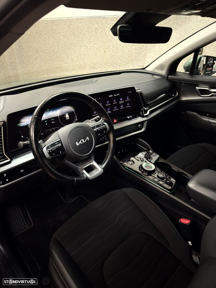 Kia Sportage 1.6 T-GDi PHEV Tech - 21