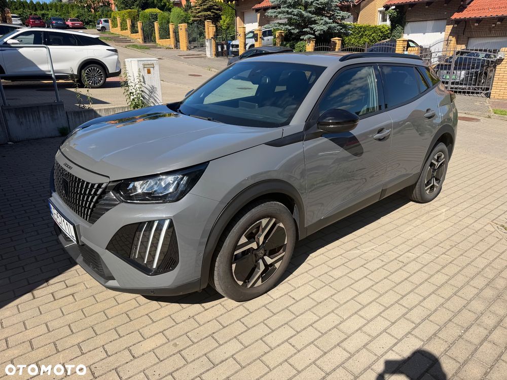 Peugeot 2008 PureTech 100 Allure S&S BVM6 - 1