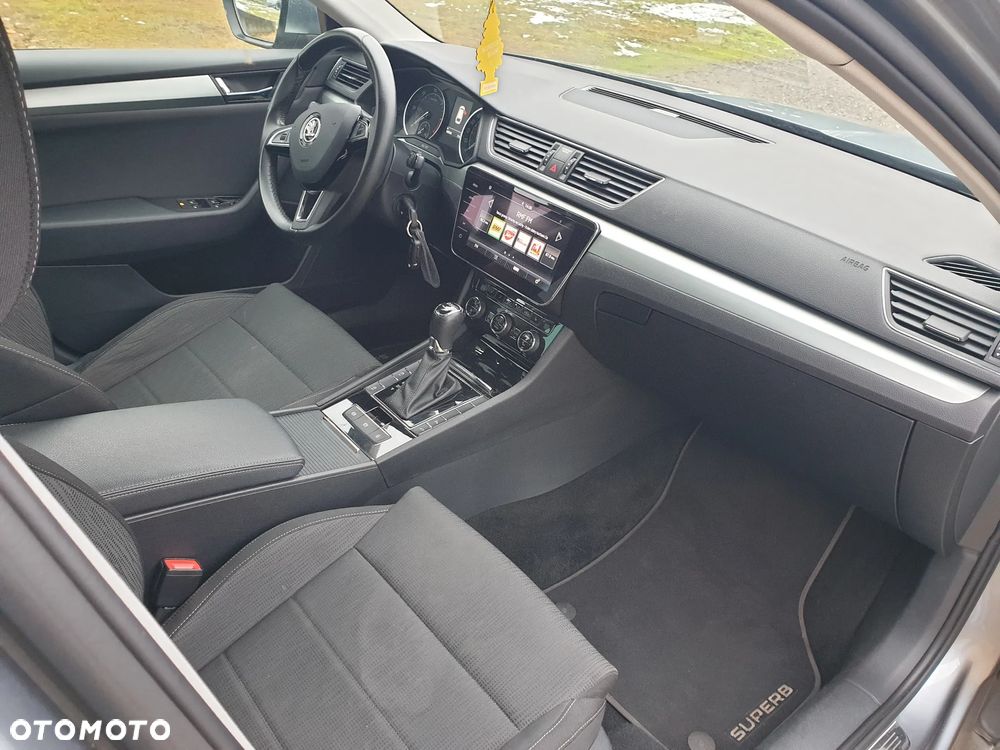 Skoda Superb - 20