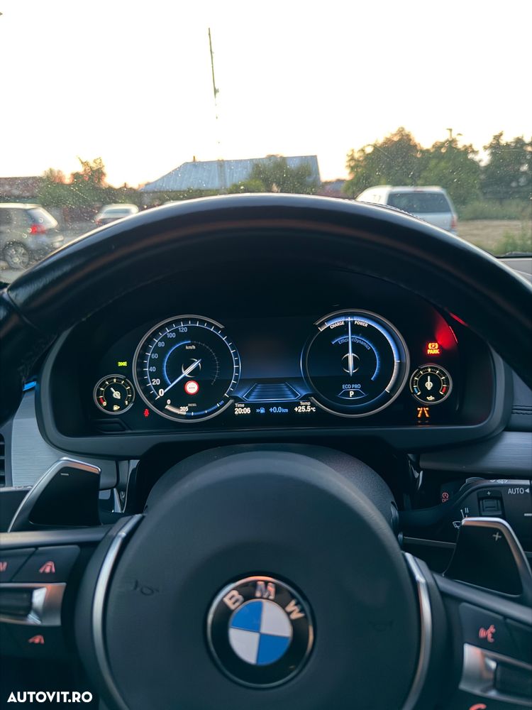 BMW X5 xDrive30d - 13
