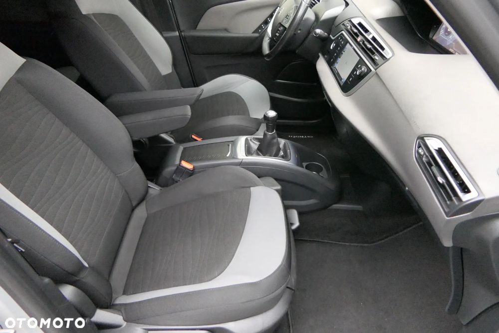 Citroën C4 Picasso VTi 120 Intensive - 22