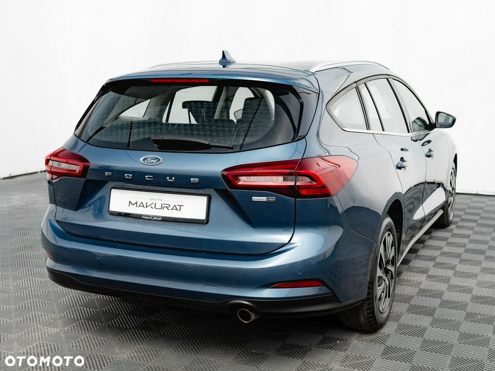 Ford Focus SW 1.0 EcoBoost Hybrid TITANIUM - 6