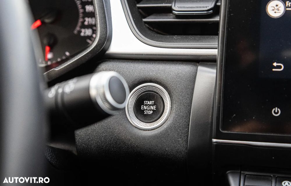 Renault Captur TCe 90 INTENS - 30