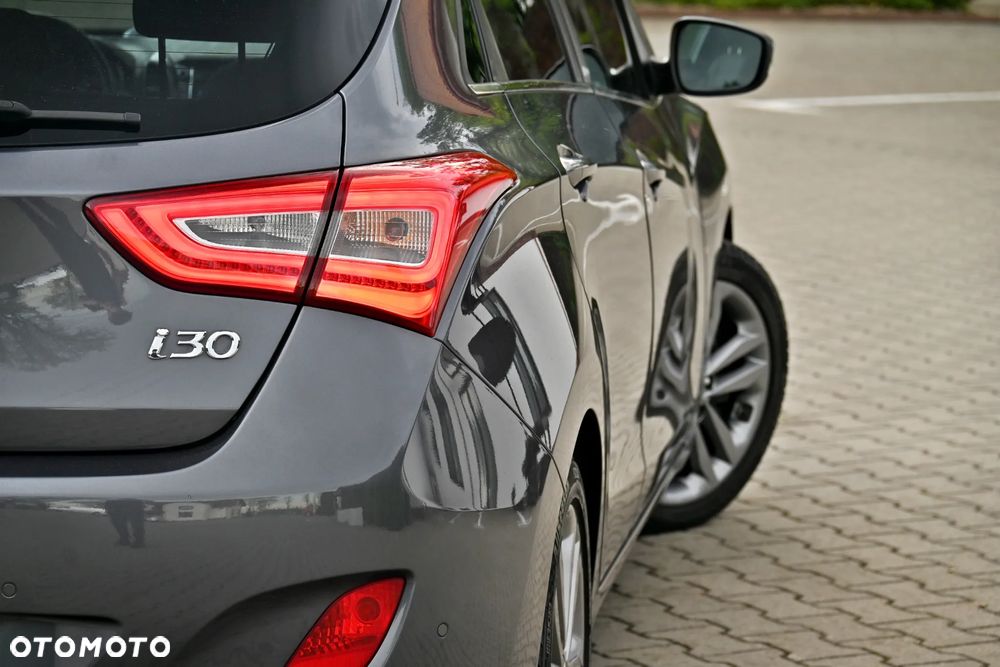 Hyundai i30 1.6 CRDI DCT Passion Plus - 19