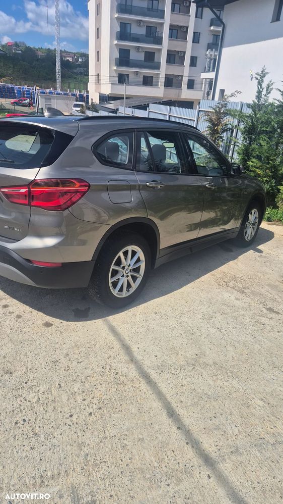 BMW X1 sDrive18i Advantage - 12
