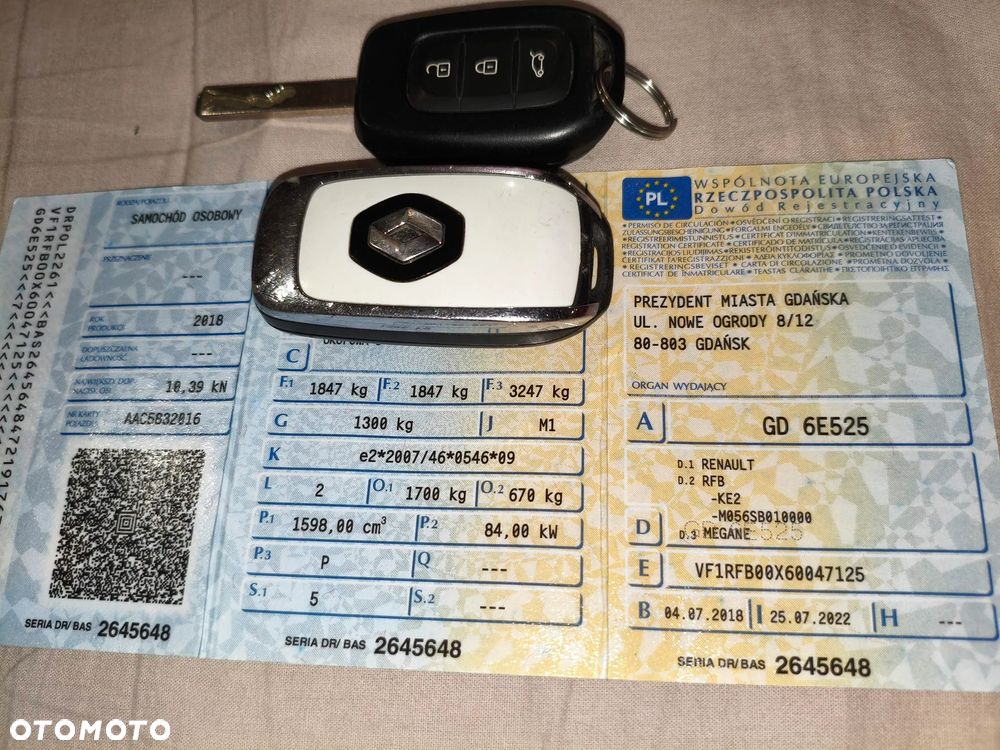 Renault Megane 1.6 SCe Business - 25