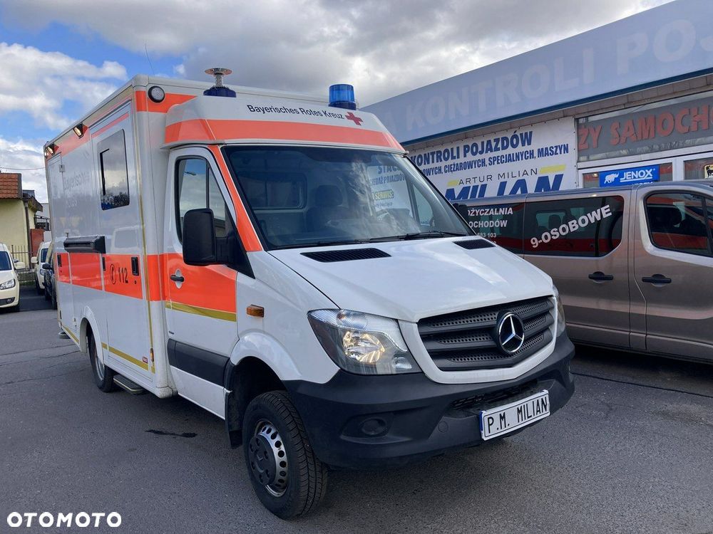 Mercedes-Benz Sprinter - 16