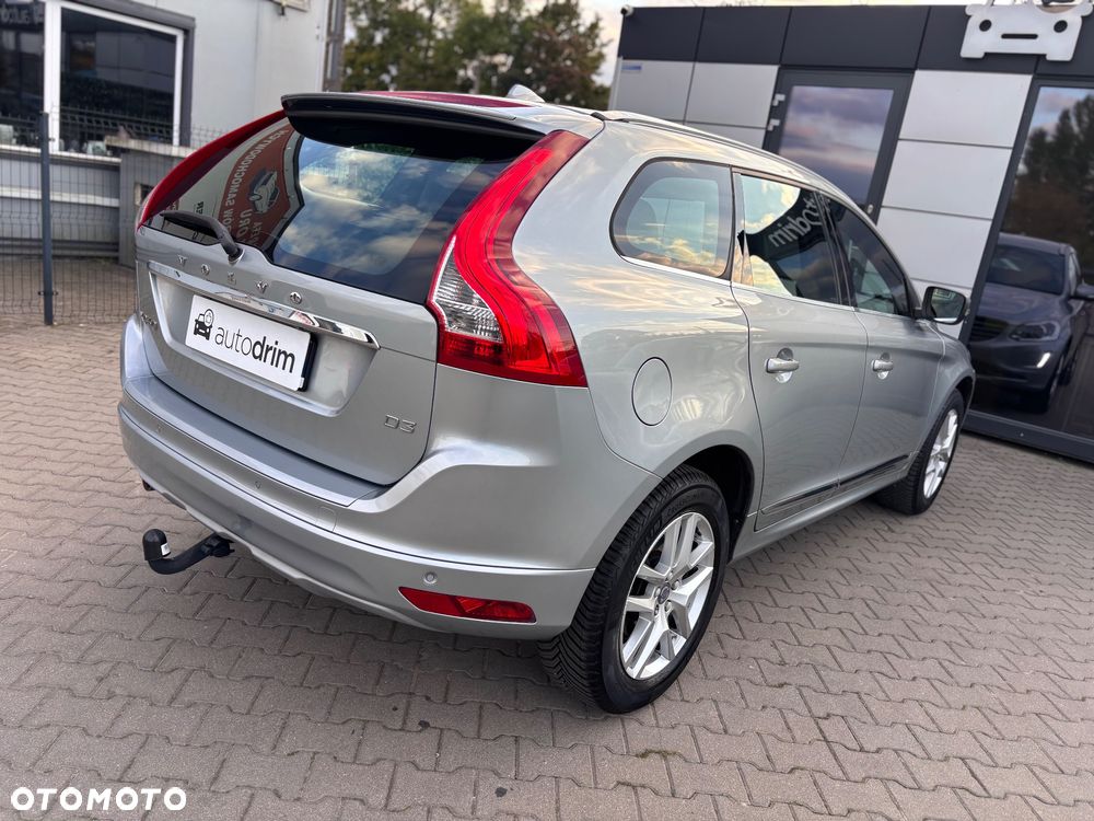 Volvo XC 60 D3 Geartronic Summum - 17
