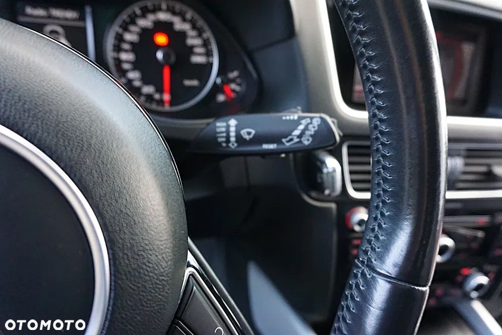 Audi Q5 2.0 TDI quattro - 27
