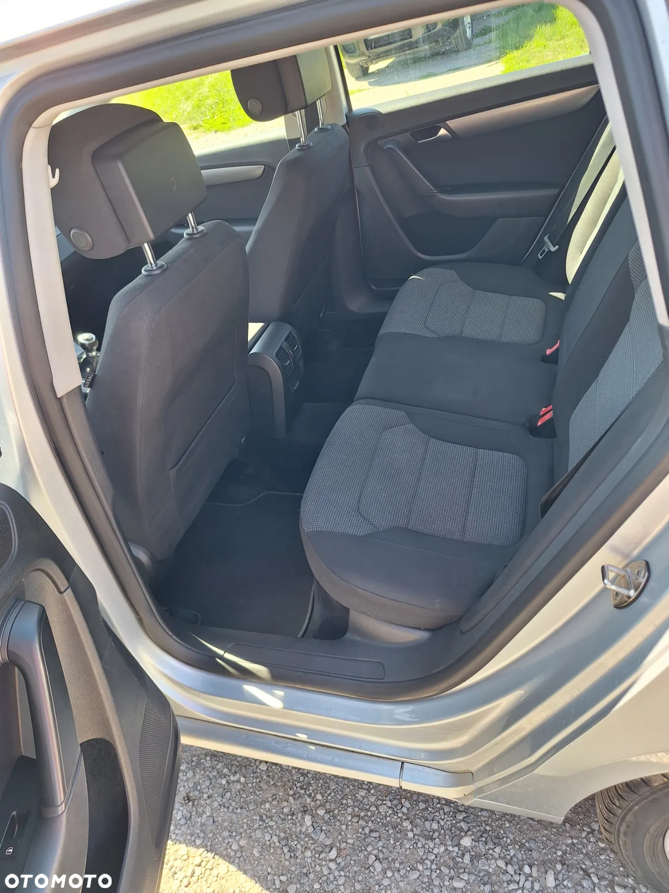 Volkswagen Passat Variant 1.6 TDI BlueMotion Technology Comfortline - 12
