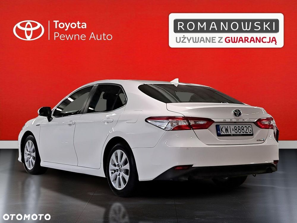 Toyota Camry 2019