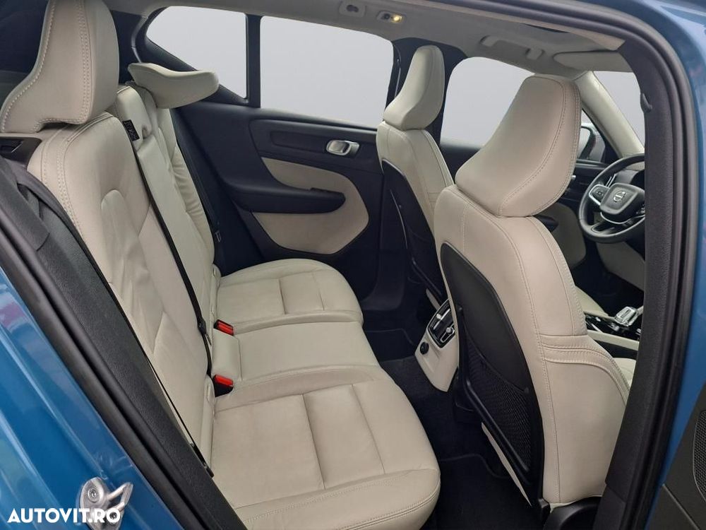 Volvo XC 40 Recharge T5 Twin Engine AT7 R-Design - 7