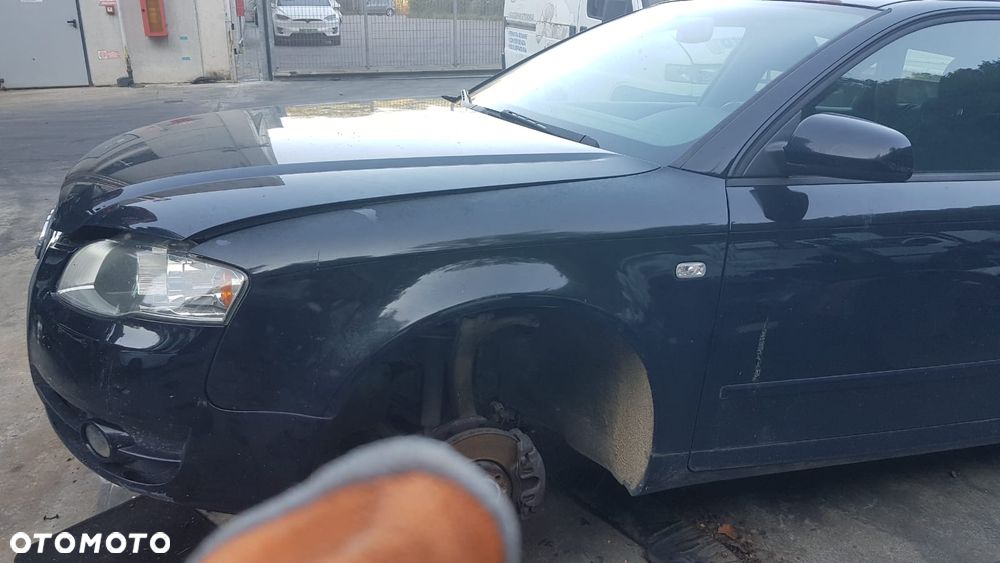 AUDI A4 B7 LY9B ZDERZAK PRZOD KOMPLETNY - 8