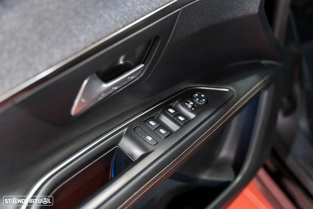 Peugeot 3008 1.5 BlueHDi GT Line EAT8 - 13