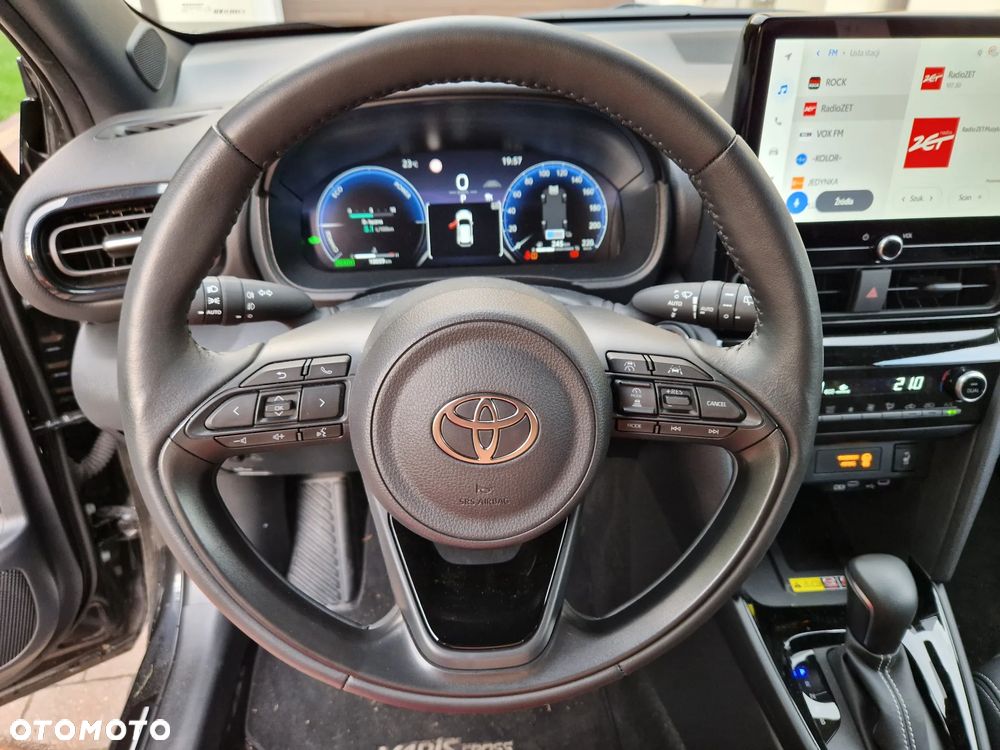 Toyota Yaris Cross Hybrid 1.5 Executive - 17