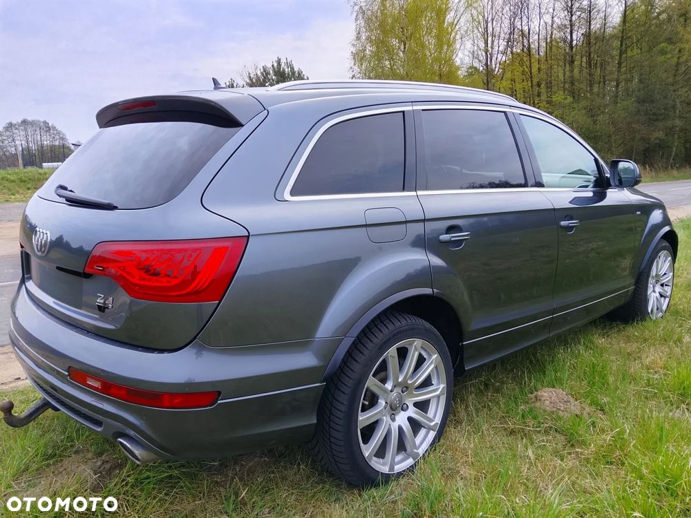Audi Q7 - 15