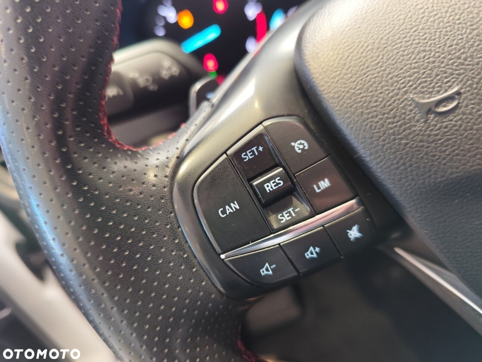 Ford Focus - 21
