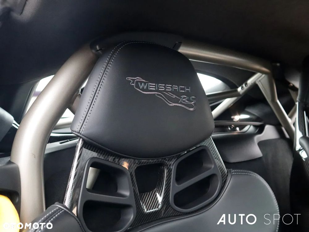 Porsche 718 Cayman GT4 RS - 28