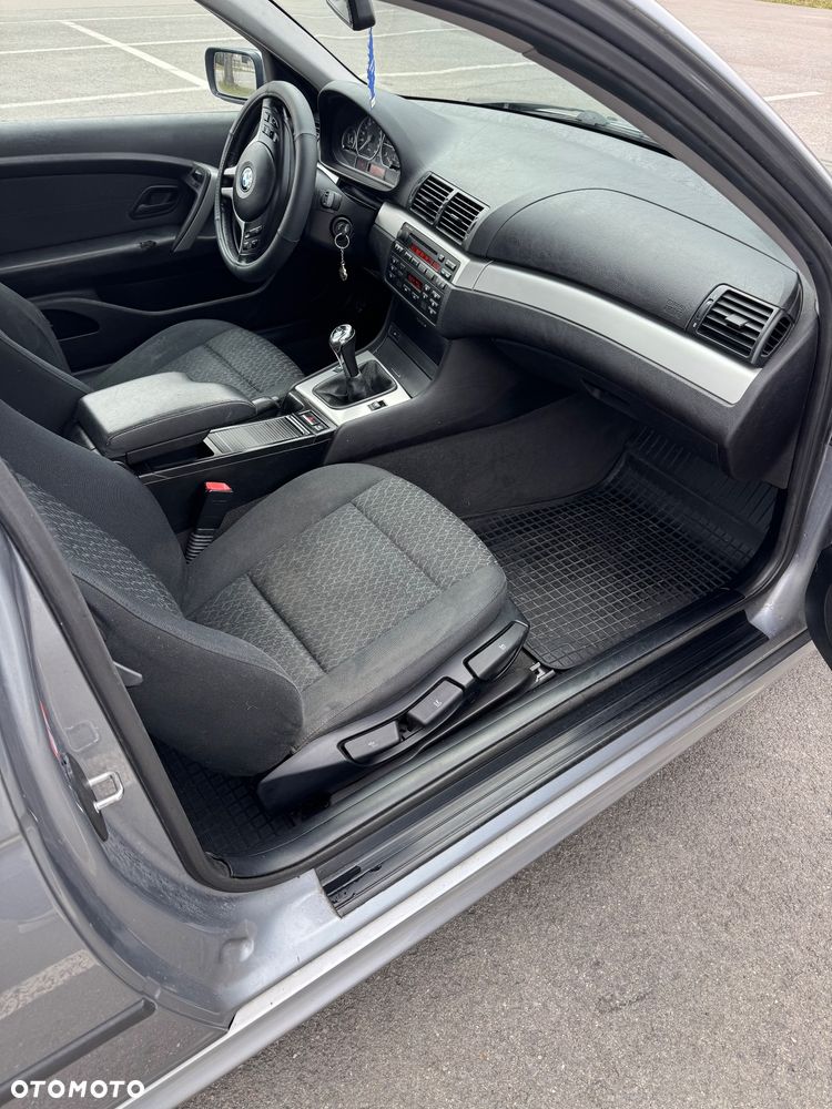 BMW Seria 3 318td - 3