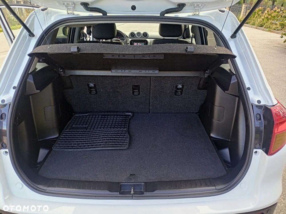 Suzuki Vitara - 23