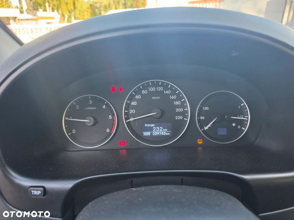 Hyundai H1 Starex Grand Starex - 28