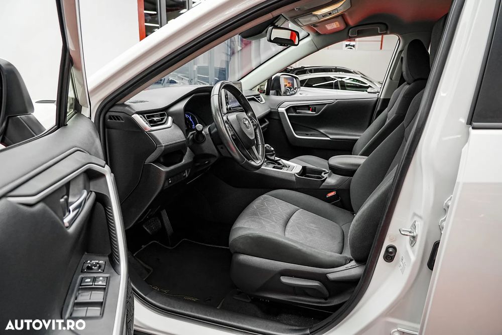 Toyota RAV4 2.5 Hybrid VVT-iE 4x2 Active - 4