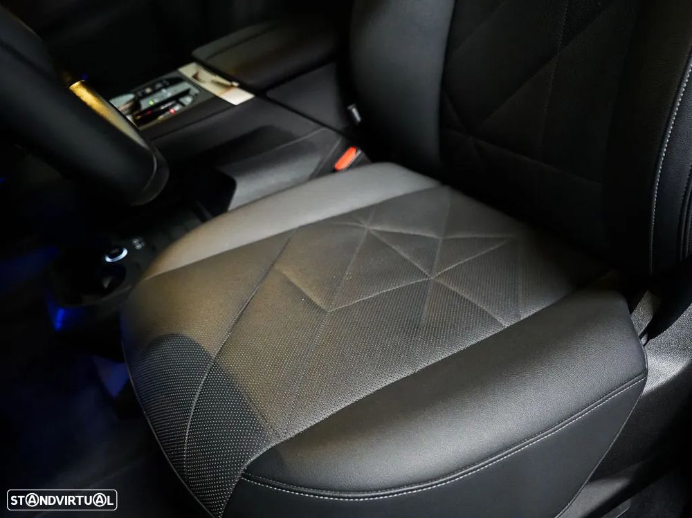 BMW iX xDrive 40 Pack Desportivo - 41