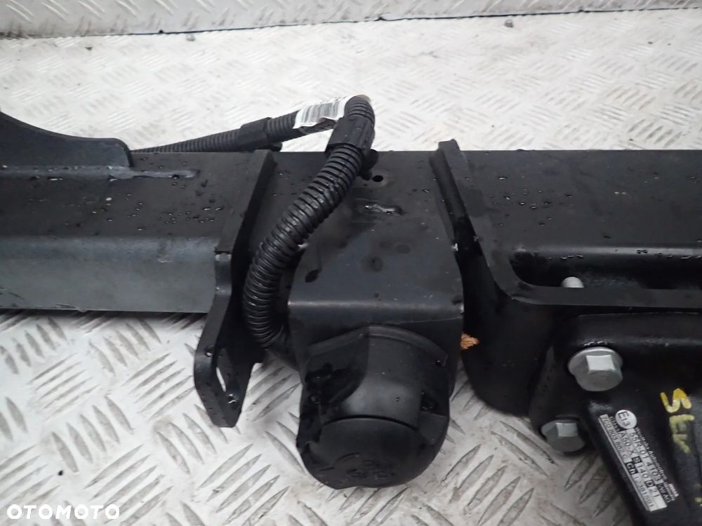 HAK VW CRAFTER 7CA803881D - 4