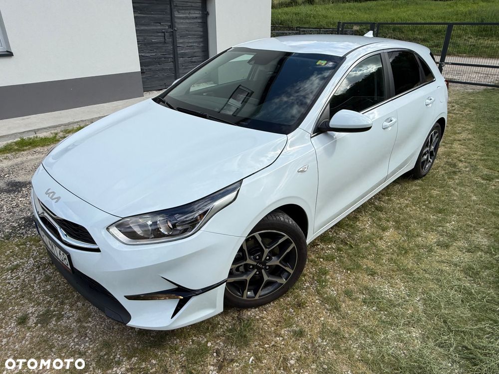 Kia Ceed - 30