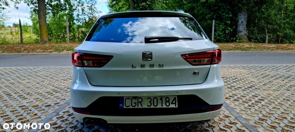 Seat Leon 2.0 TDI DPF Start&Stop DSG FR - 4