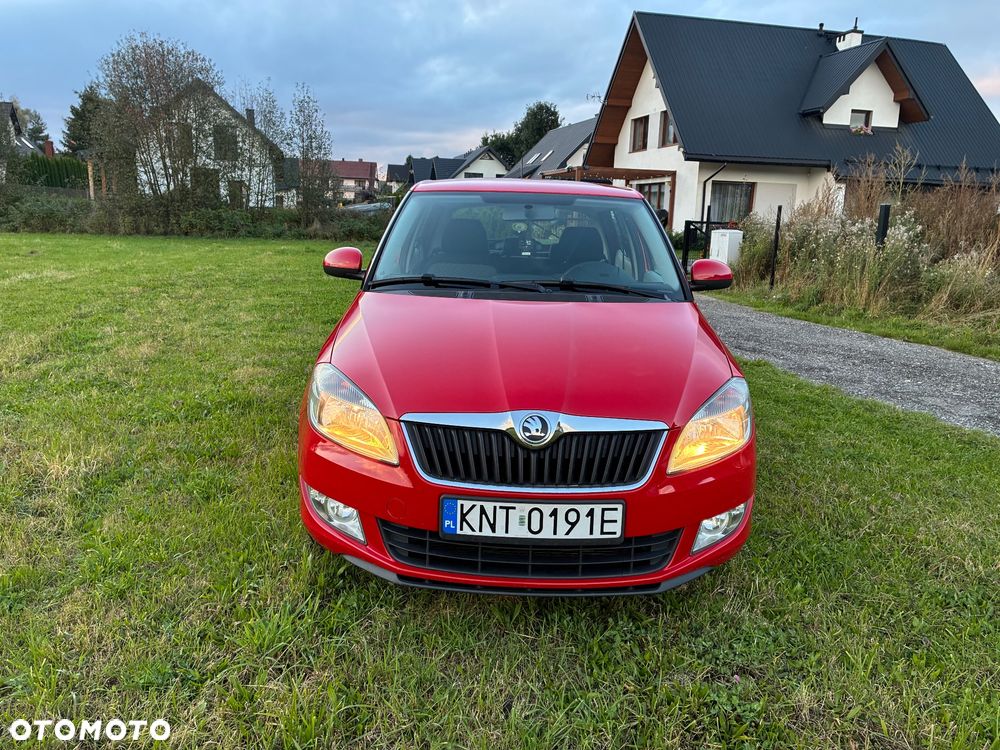 Skoda Fabia 2014 photo 3