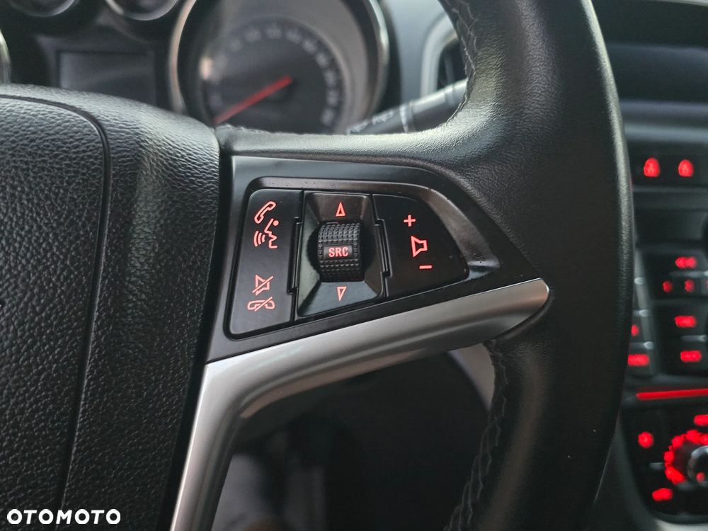 Opel Astra 1.4 Turbo Cosmo - 29