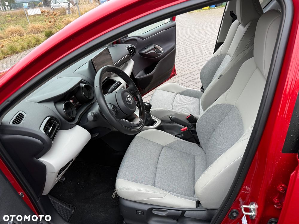 Toyota Yaris 1.5 Style - 20