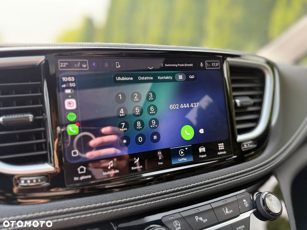 Chrysler Pacifica - 19