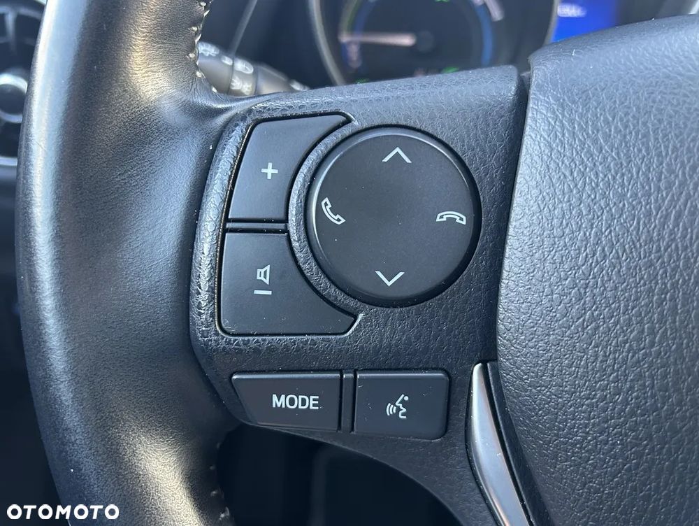 Toyota Auris 1.8 VVT-i Hybrid Automatik Executive - 28