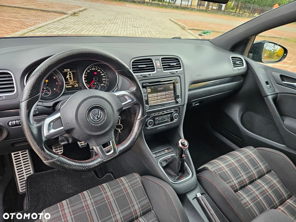 Volkswagen Golf 2.0 GTI - 10