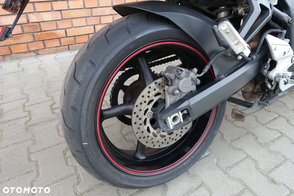 Yamaha FZ6 - 10