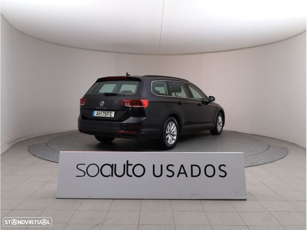 VW Passat Variant 2.0 TDi Business DSG - 7