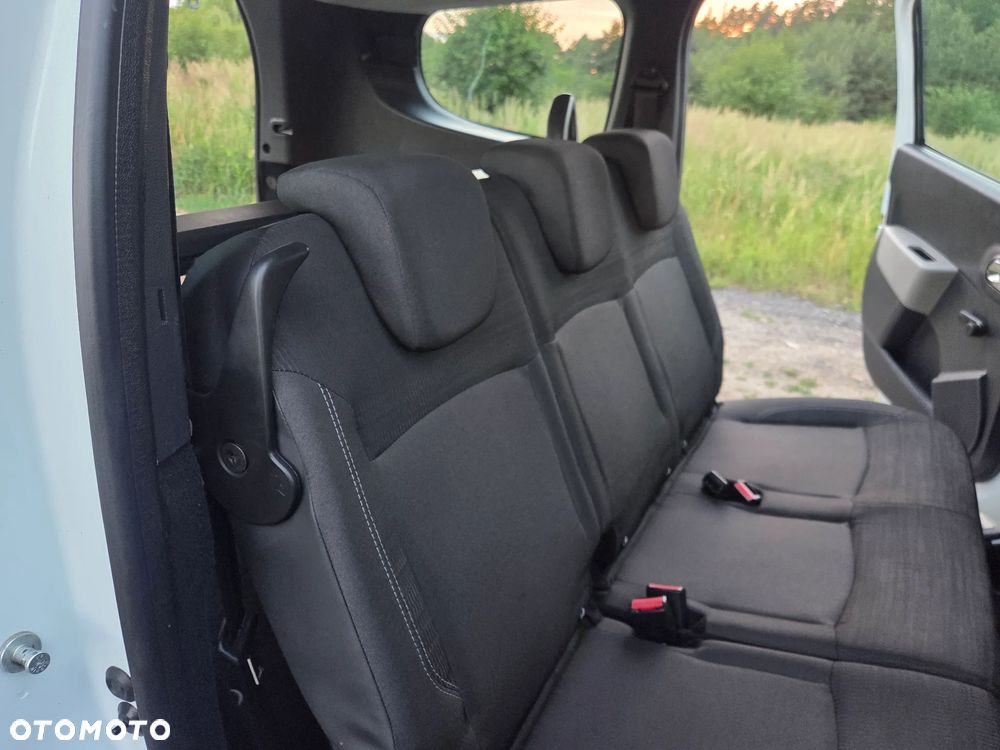 Dacia Lodgy SCe 100 Laureate - 21