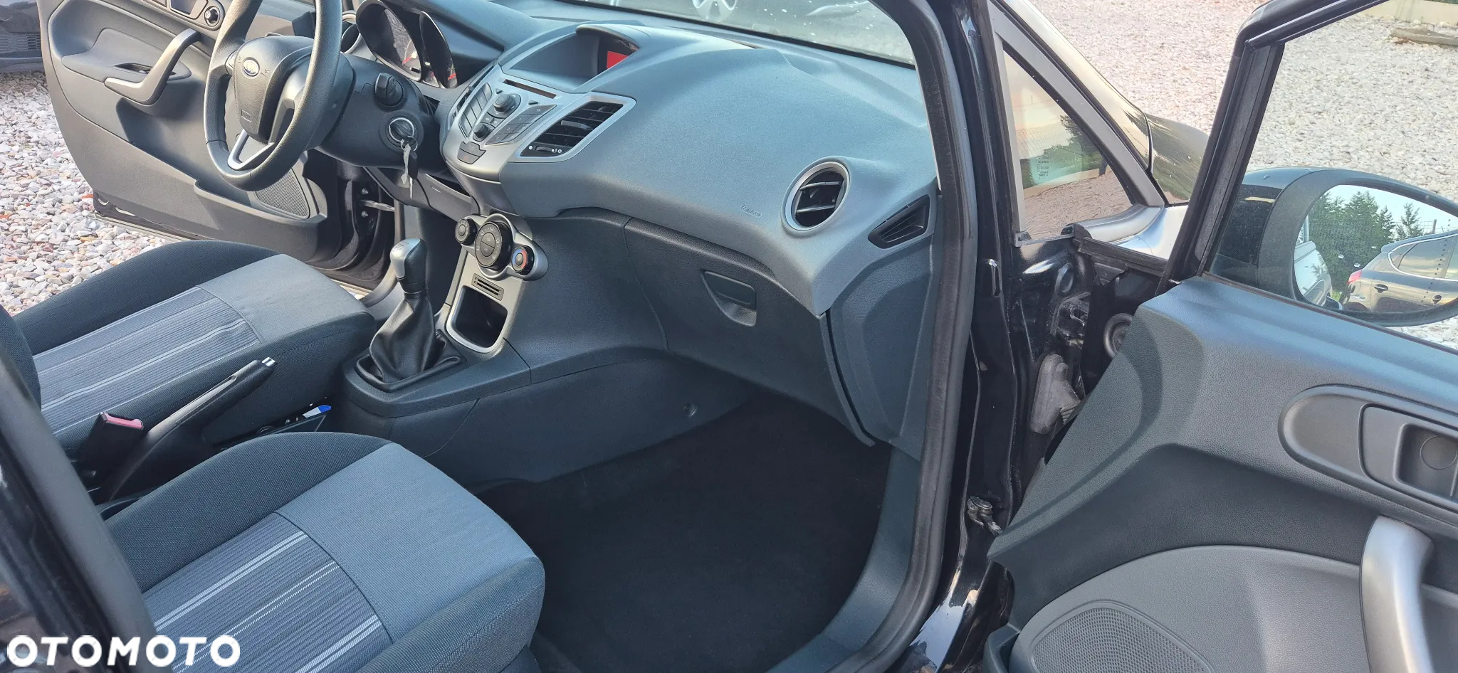 Ford Fiesta 1.25 Ambiente - 17