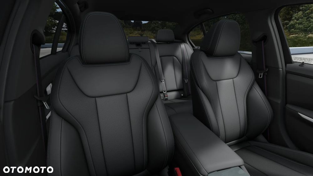 BMW Seria 3 330i xDrive M Sport sport - 6