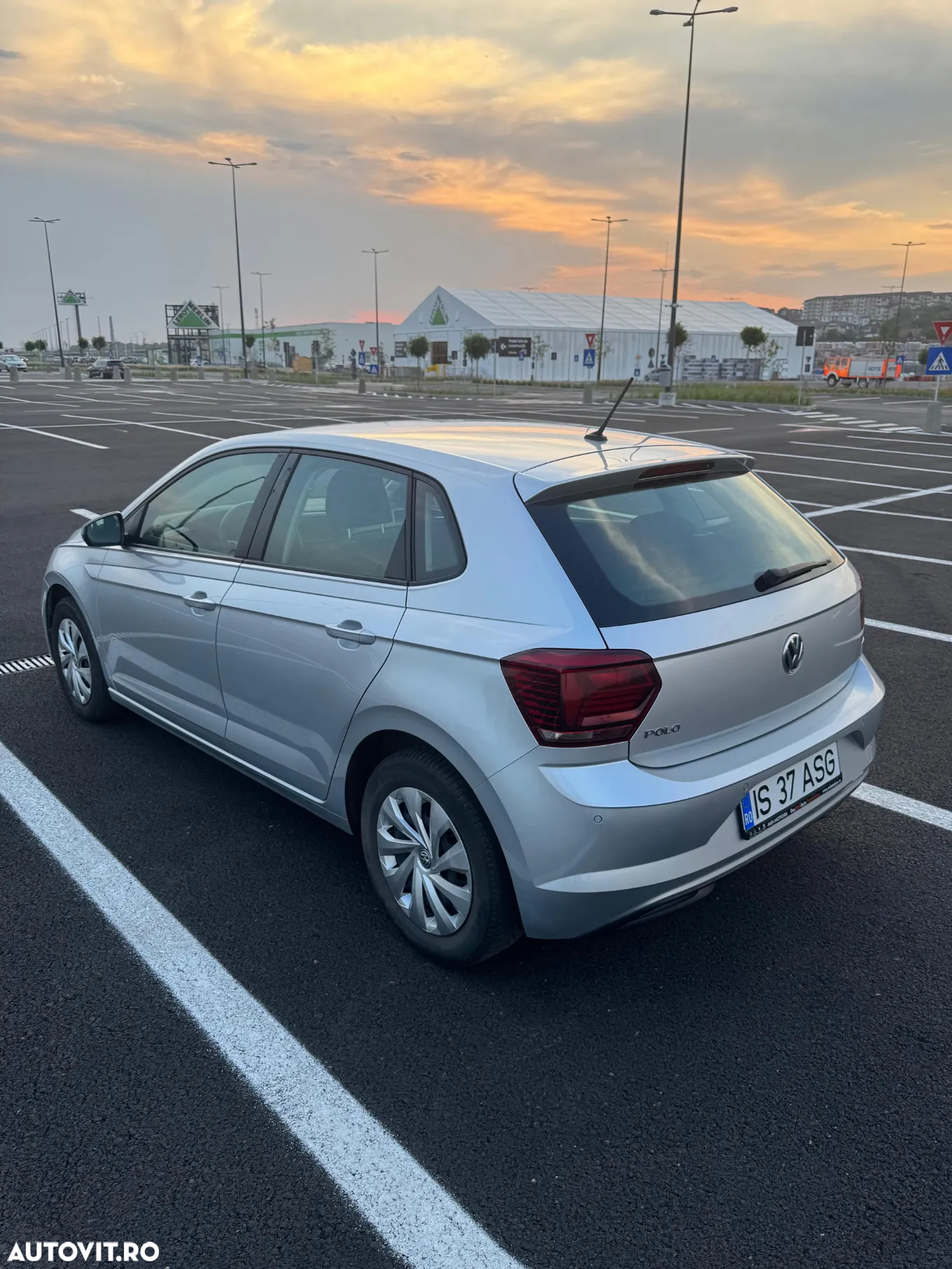 Volkswagen Polo 1.0 TSI Comfortline - 5