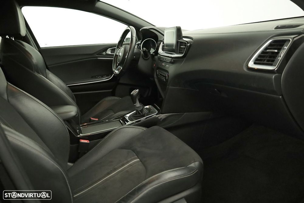 Kia ProCeed 1.0 T-GDI GT Line - 20