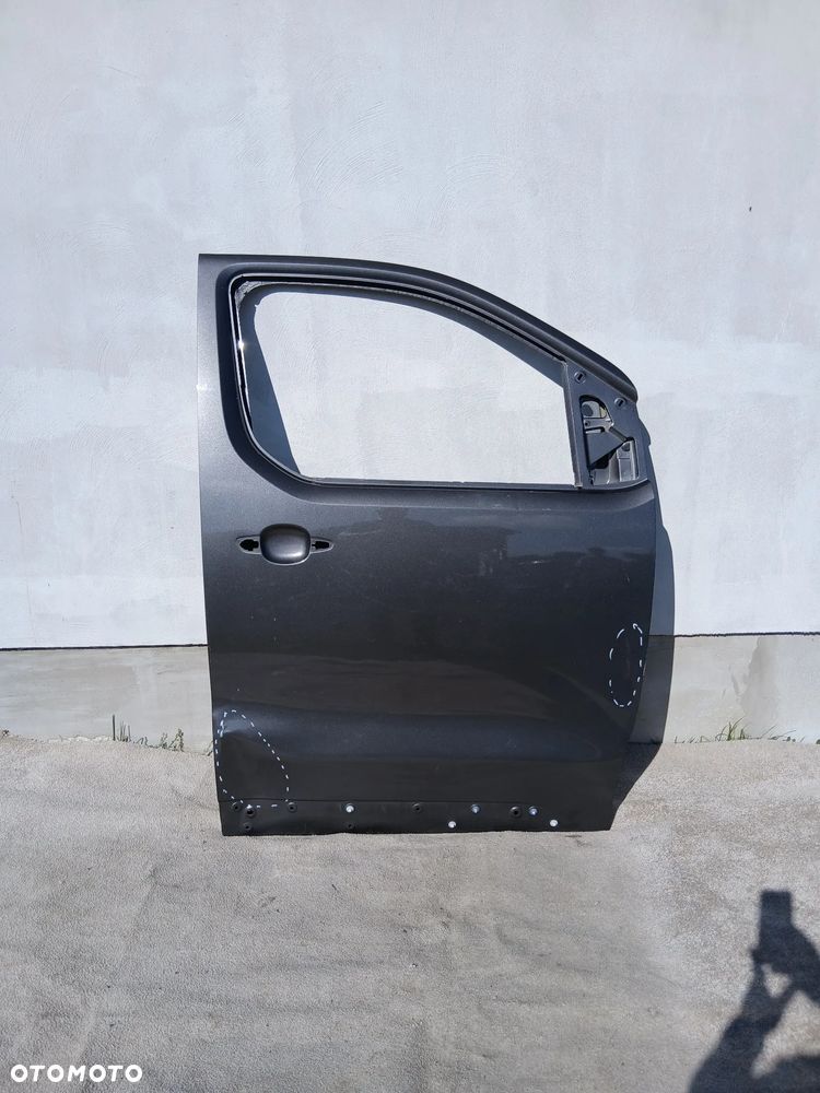 DRZWI PRZEDNIE PRAWE TOYOTA PROACE JUMPY VIVARO EXPERT ZAFIRA ROK 16+