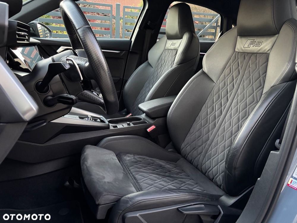 Audi RS3 Limousine - 19