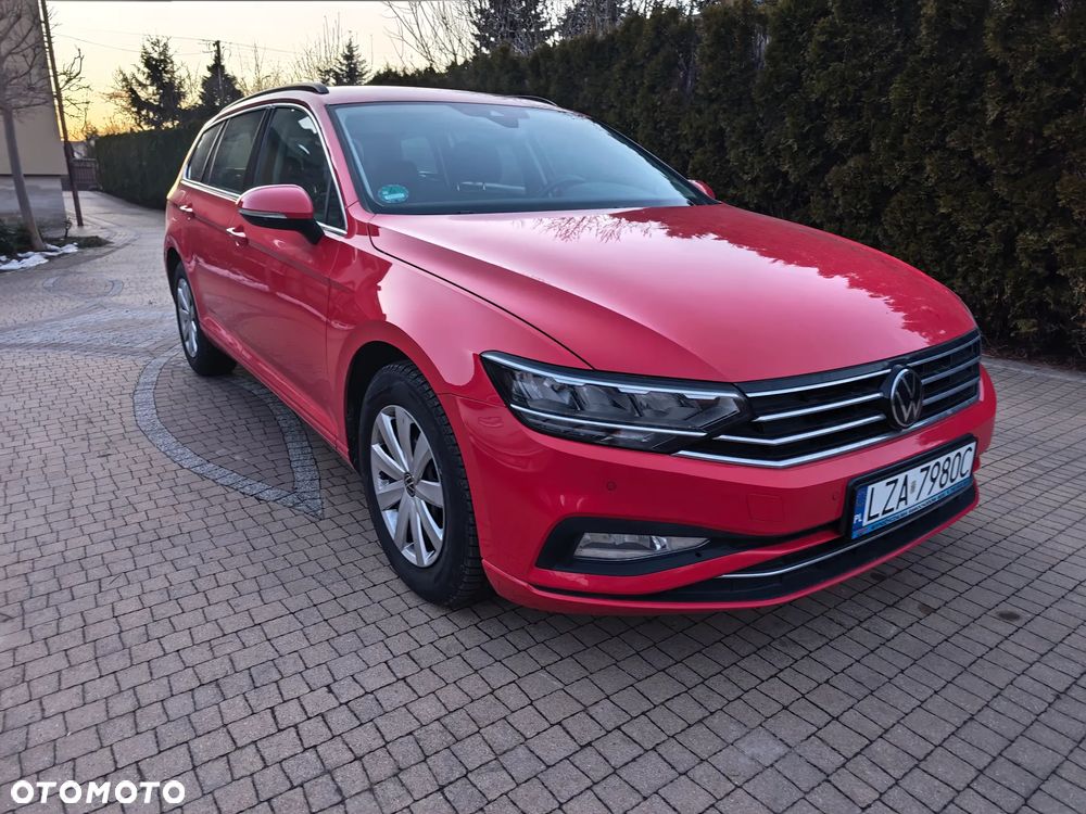 Volkswagen Passat 2.0 TDI SCR DSG - 3