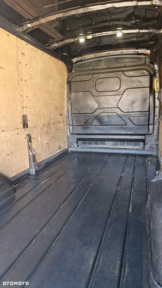 Ford Transit - 14