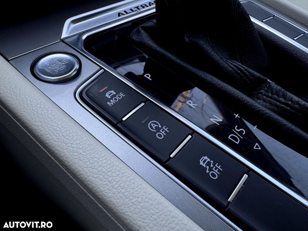 Volkswagen Passat Alltrack - 17