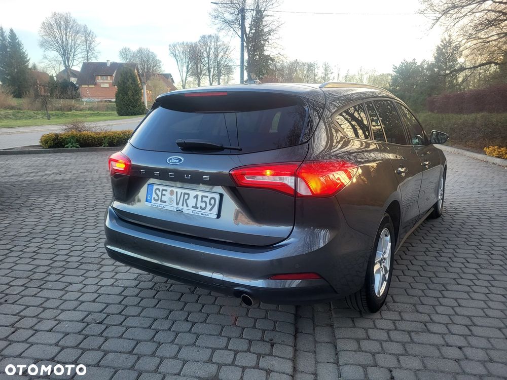 Ford Focus - 5