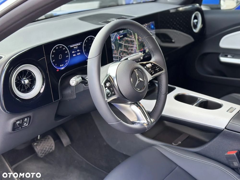 Mercedes-Benz CLA - 21